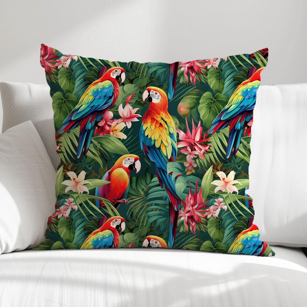FUNDA DE COJIN PAPAGALLOS EN SELVA 1