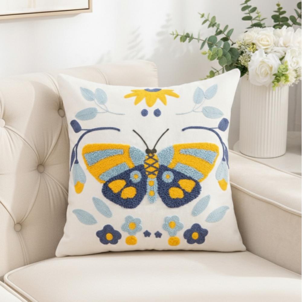 PACK 2 FUNDAS DE COJINES BORDADAS MARIPOSA AZUL CON AMARILLO 2