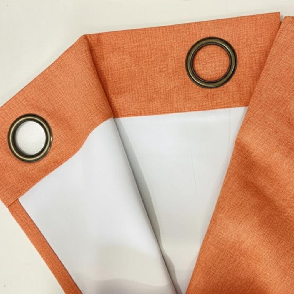 CORTINA ENGOMADA BLACK OUT NARANJO 1