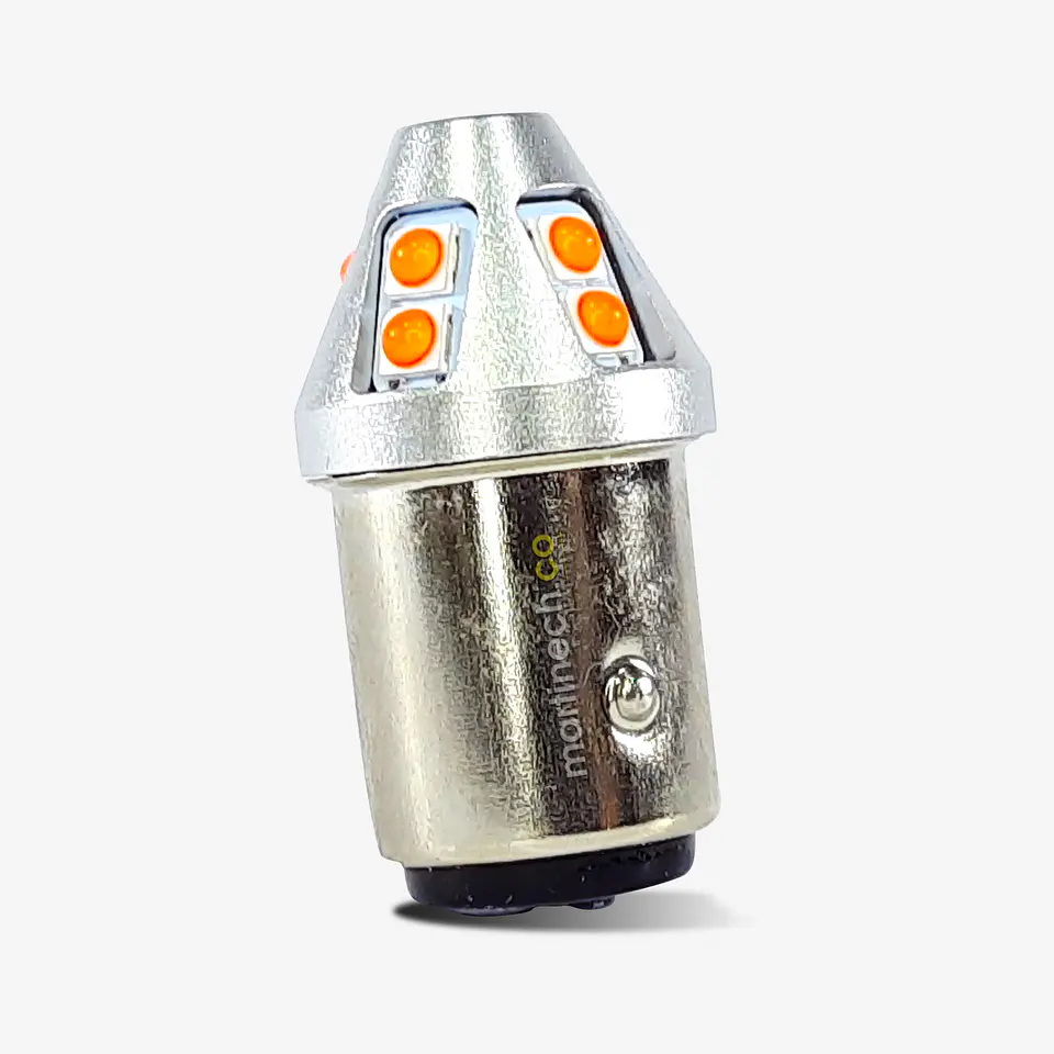 Bombillo Led Stop Aluminio Doble Intensidad Luz Roja 1
