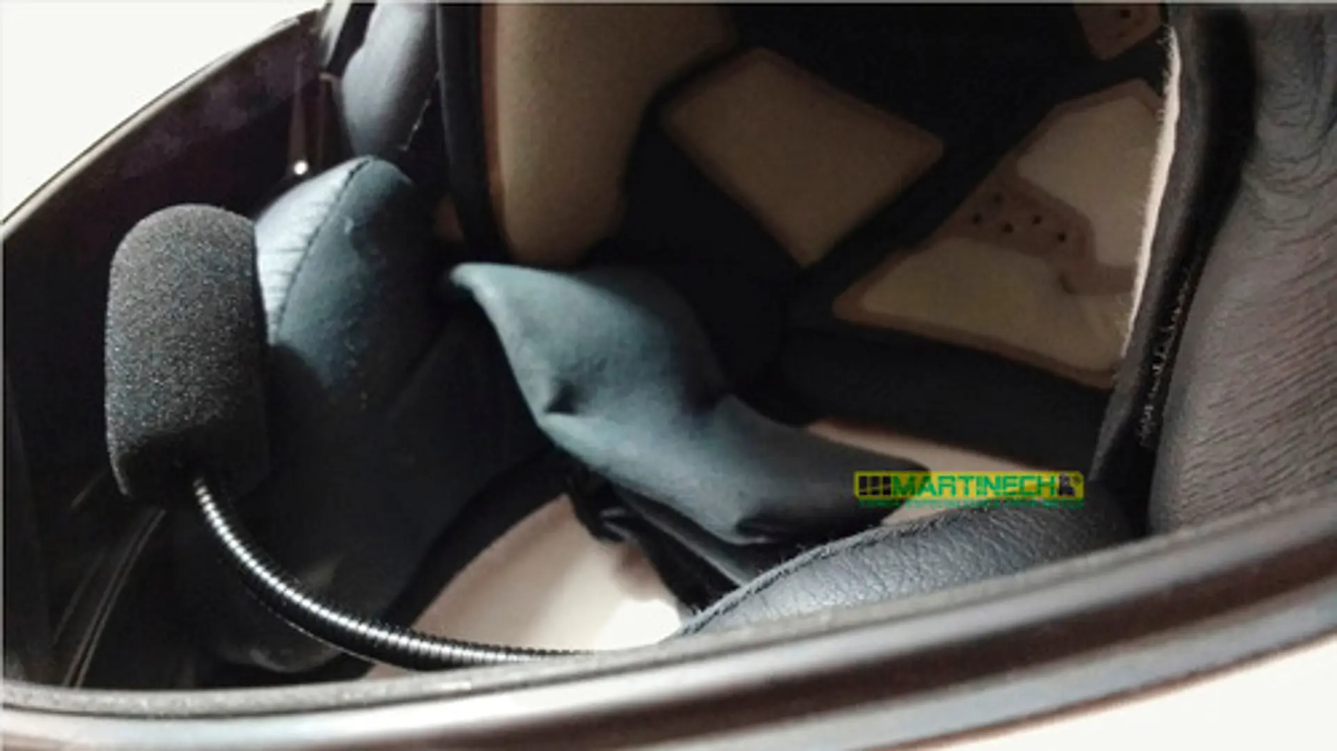 Intercomunicador Moto Impermeable Bluetooth y Radio Fm 5