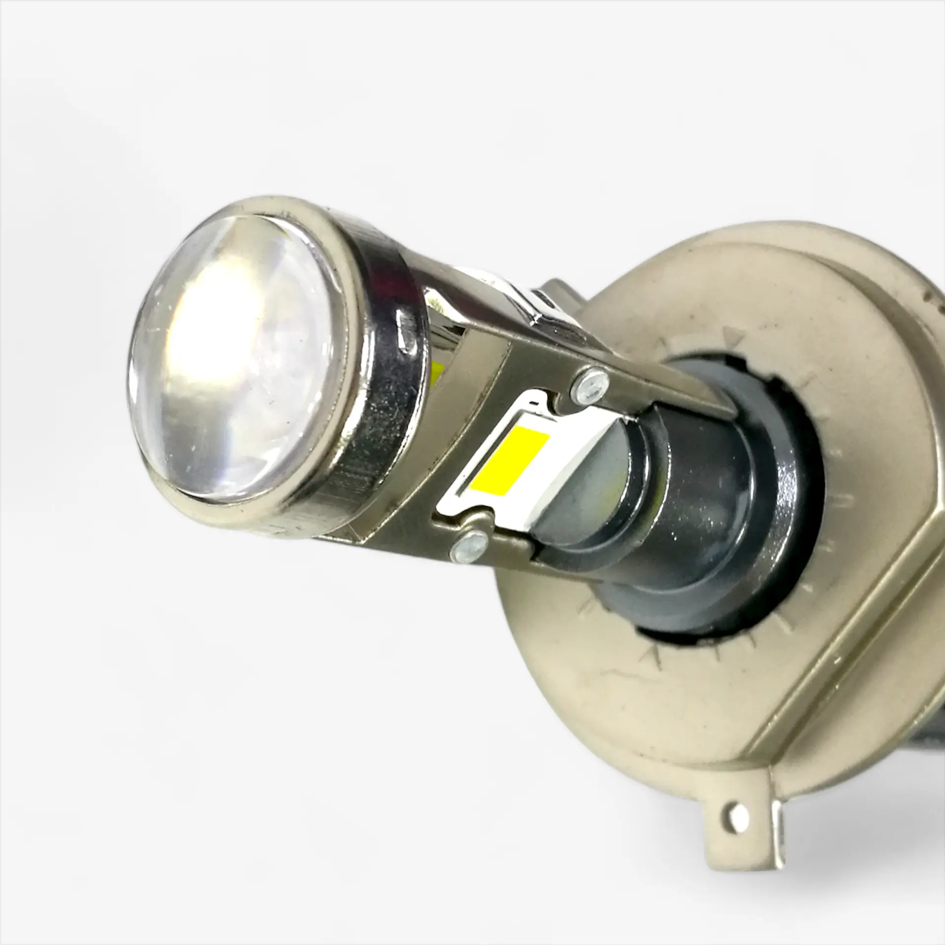Bombillo Luz Led Para Moto H4 Con Proyector 15000 Lúmenes 1