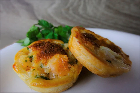 Quiches Cocktail - Camarón y Salmón 12 Unidades