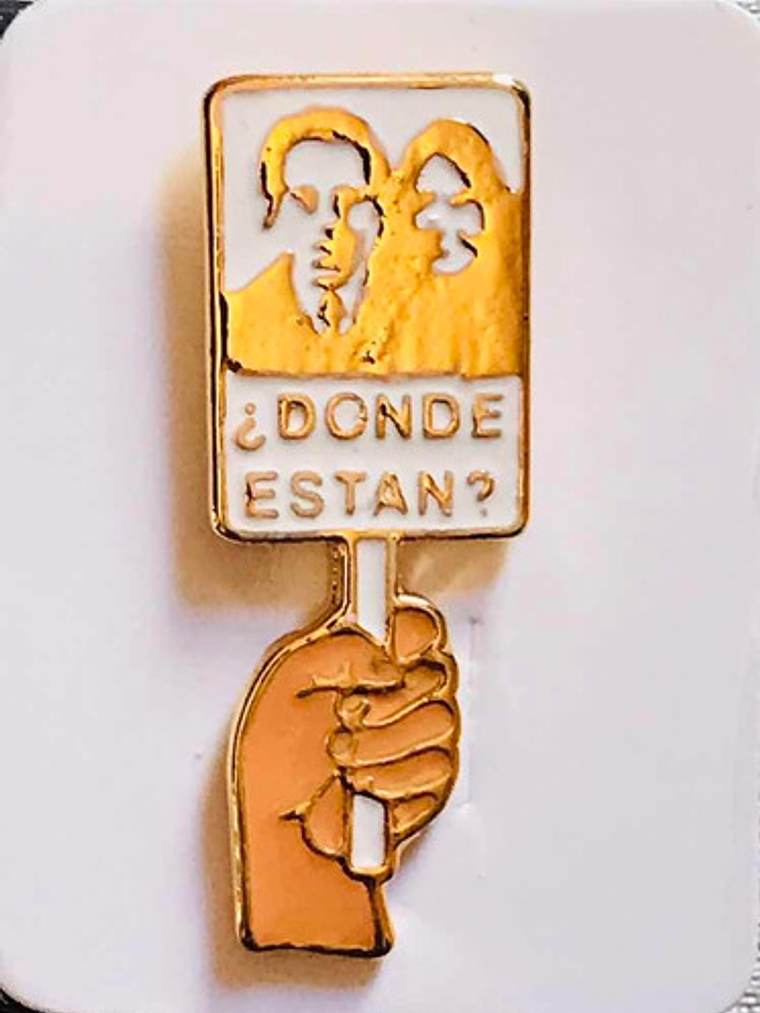 Pin Donde Están ? Detenidos Desaparecidos 1