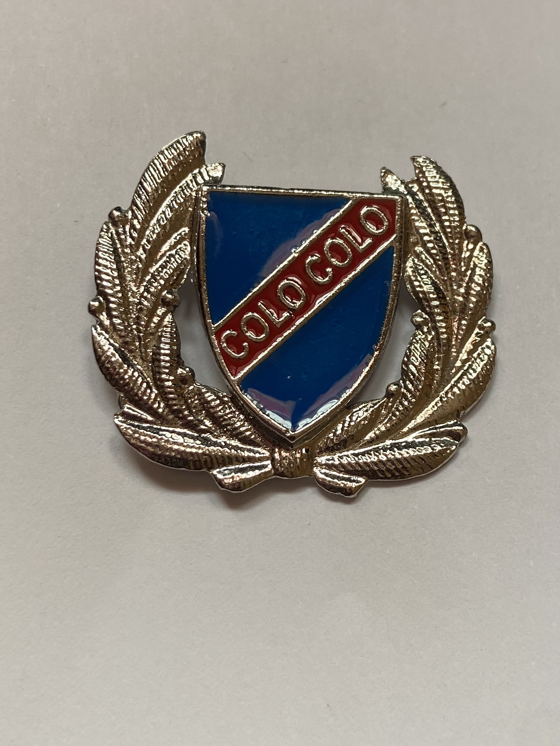 pin colocolo 1925 con laureles  2