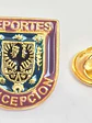 Pin Deportes Concepcion Morado Y Dorado Escudo - Miniatura 3