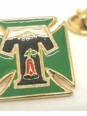 Pin Club De Deportes Temuco Verde, Negro Y Dorado Logo Del Club