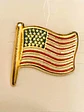 Pin Bandera Estados Unidos Rojo / Blanco / Azul / Dorado Bandera Estados Unidos - Miniatura 1
