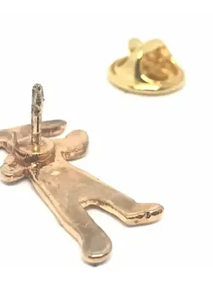 Pin Selknam Kotaix Patagonia Chile Dorado Con Detalles Blancos Figura Antropomorfa Selknam