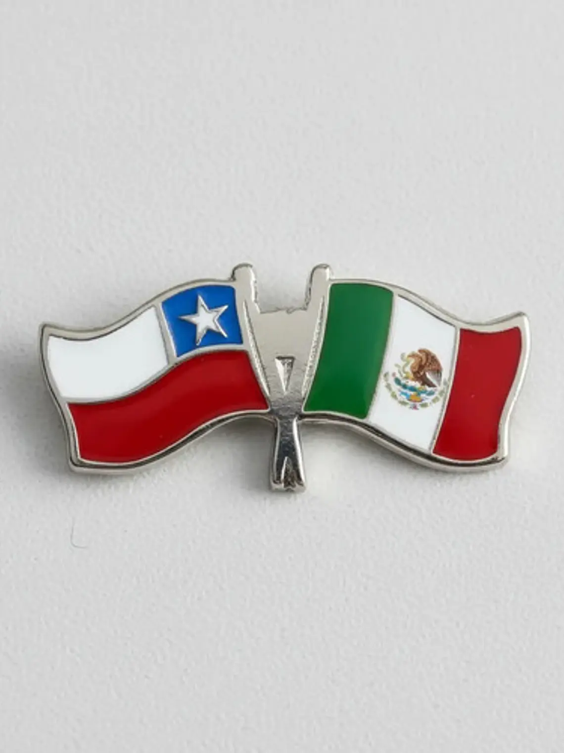 Pin Banderas Entrelazadas Chile Y Mexico Pin 2 Banderas 1
