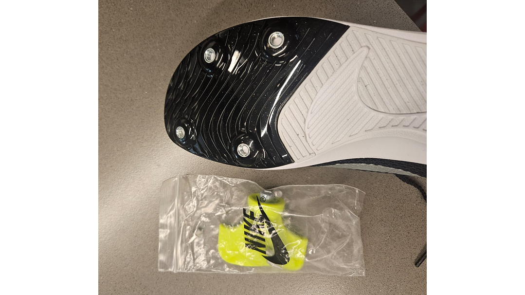 ZAPATILLAS DE CLAVOS NIKE - KIDS/MUJER 4