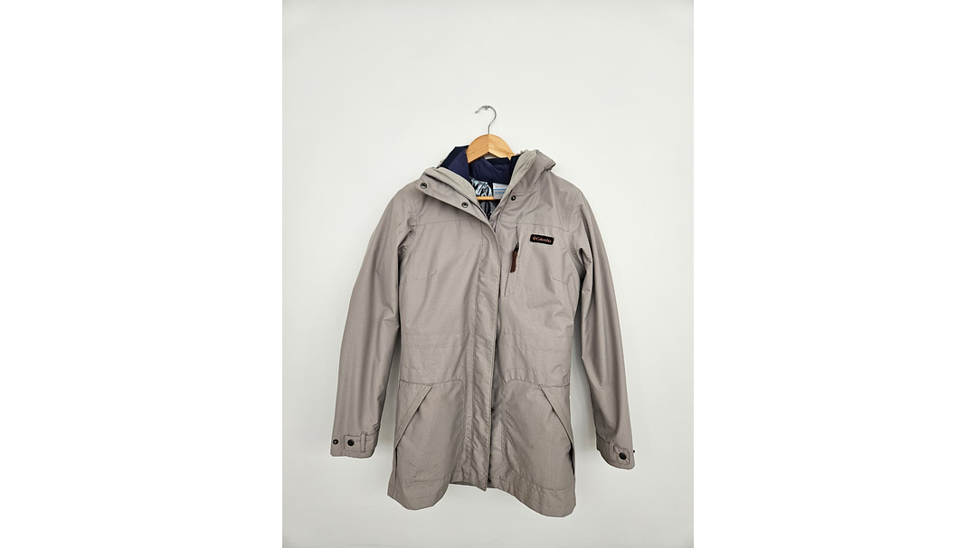 CHAQUETA IMPERMEABLE 2 EN 1 COLUMBIA - MUJER 1
