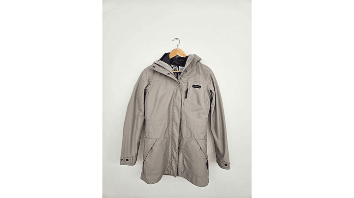 CHAQUETA IMPERMEABLE 2 EN 1 COLUMBIA - MUJER 1