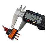 Interruptor 12 voltios con Luz 3 pines 2 posiciones 