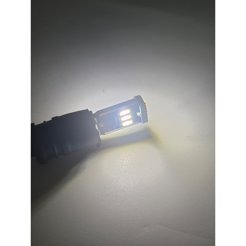 Par Ampolletas 9 Led T10 Blanco Cola De Pescado Canbus