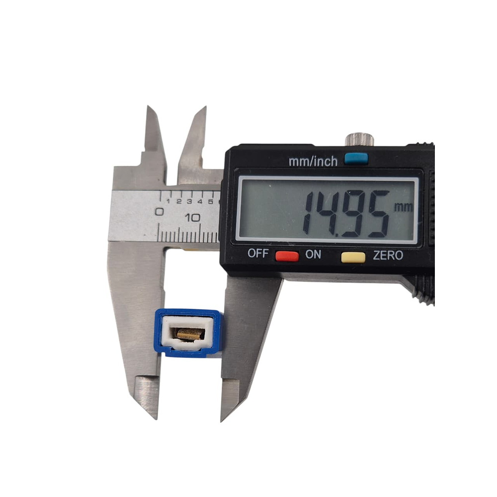 Enchufe De Un Contacto Porcelana