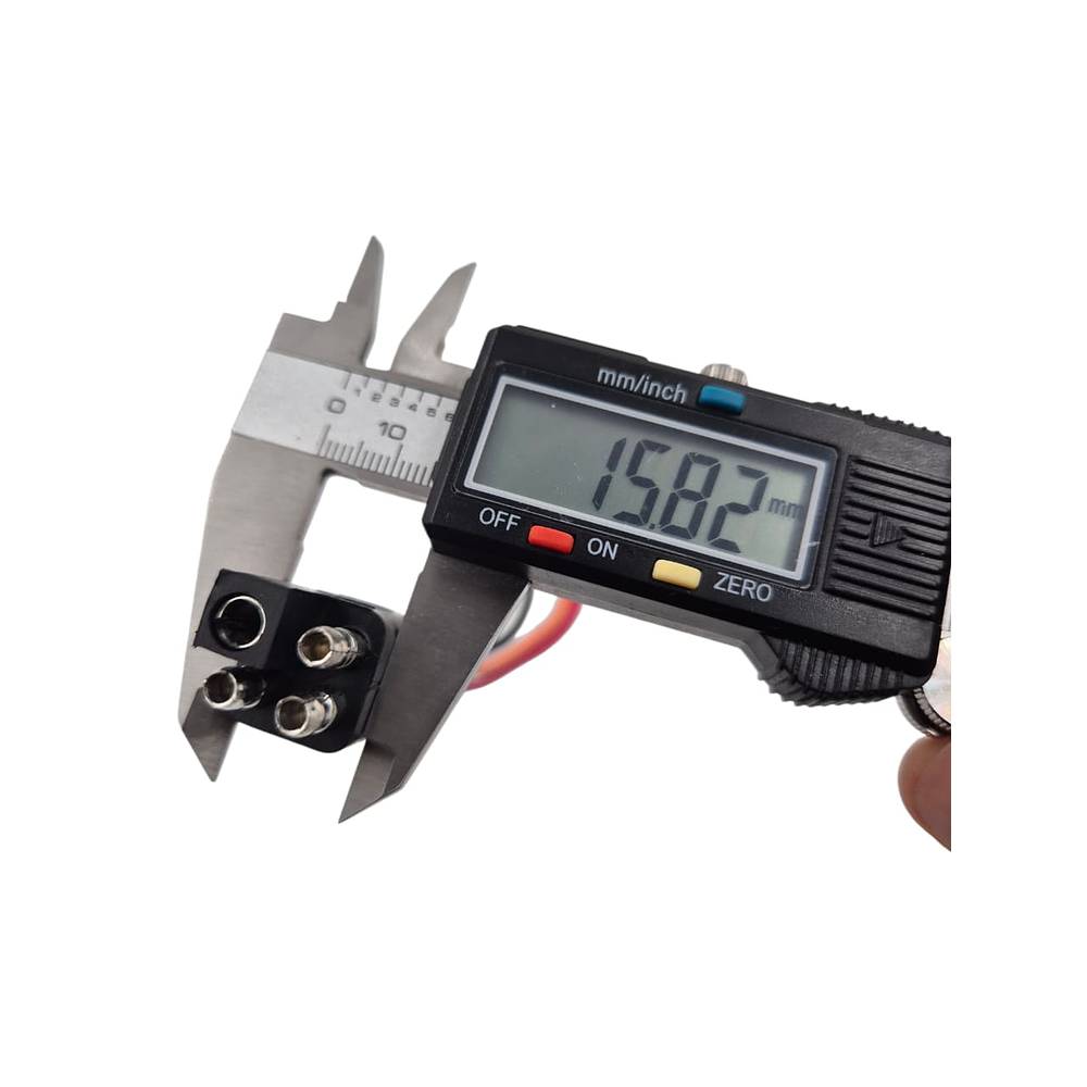 Enchufes Cuadrado 4 Pines