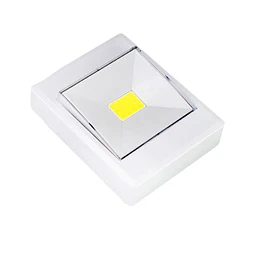 LUZ PEGABLE A PILA