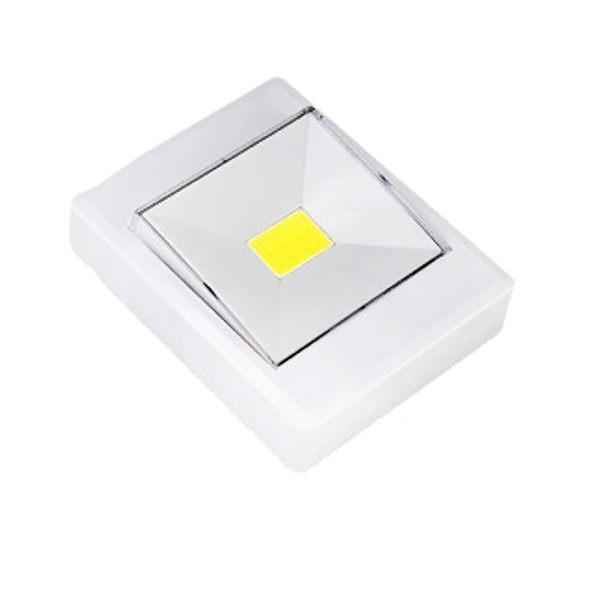 LUZ PEGABLE A PILA