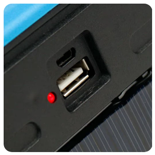 Linterna Portátil Con Carga Solar Usb Impermeable Camping
