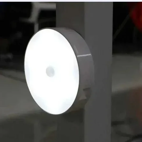 Lámpara Luz Led Sensor De Movimiento Recargable Usb