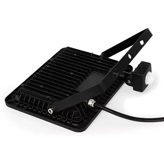 Foco Proyector De Area Led Con Sensor 100w Exterior - Ip65.