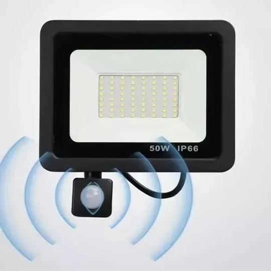 Foco Led Exterior Con Sensor Movimiento Luz 50w Ip66