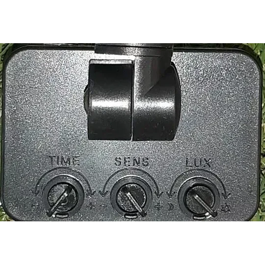 Foco Proyector De Area 20w Luz Fria Con Sensor De Movimiento