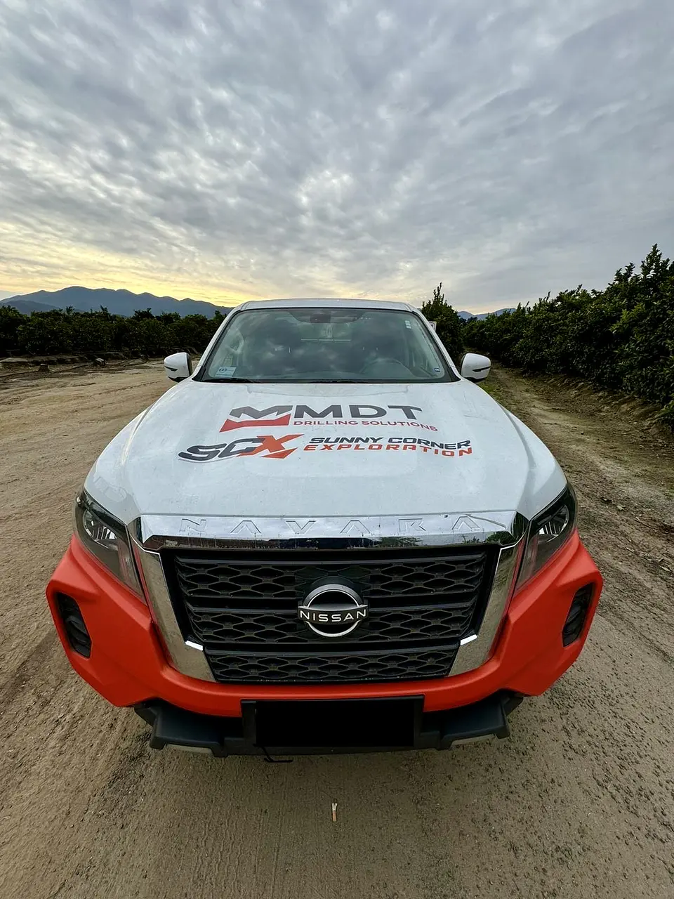 Branding Vehicular Parcial personalizado para camionetas 4x4 7