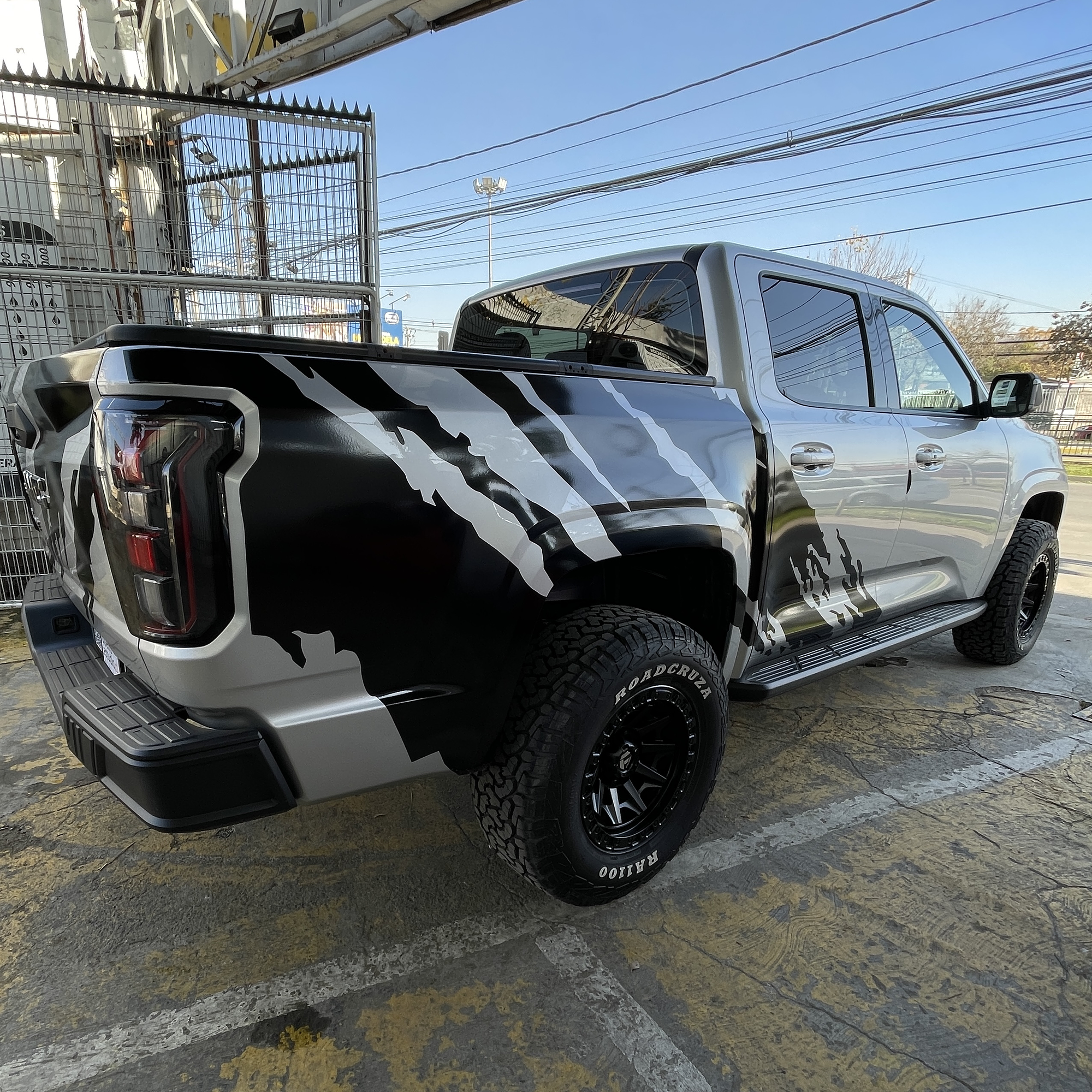 gráfica barro splash para camionetas 4x4  11