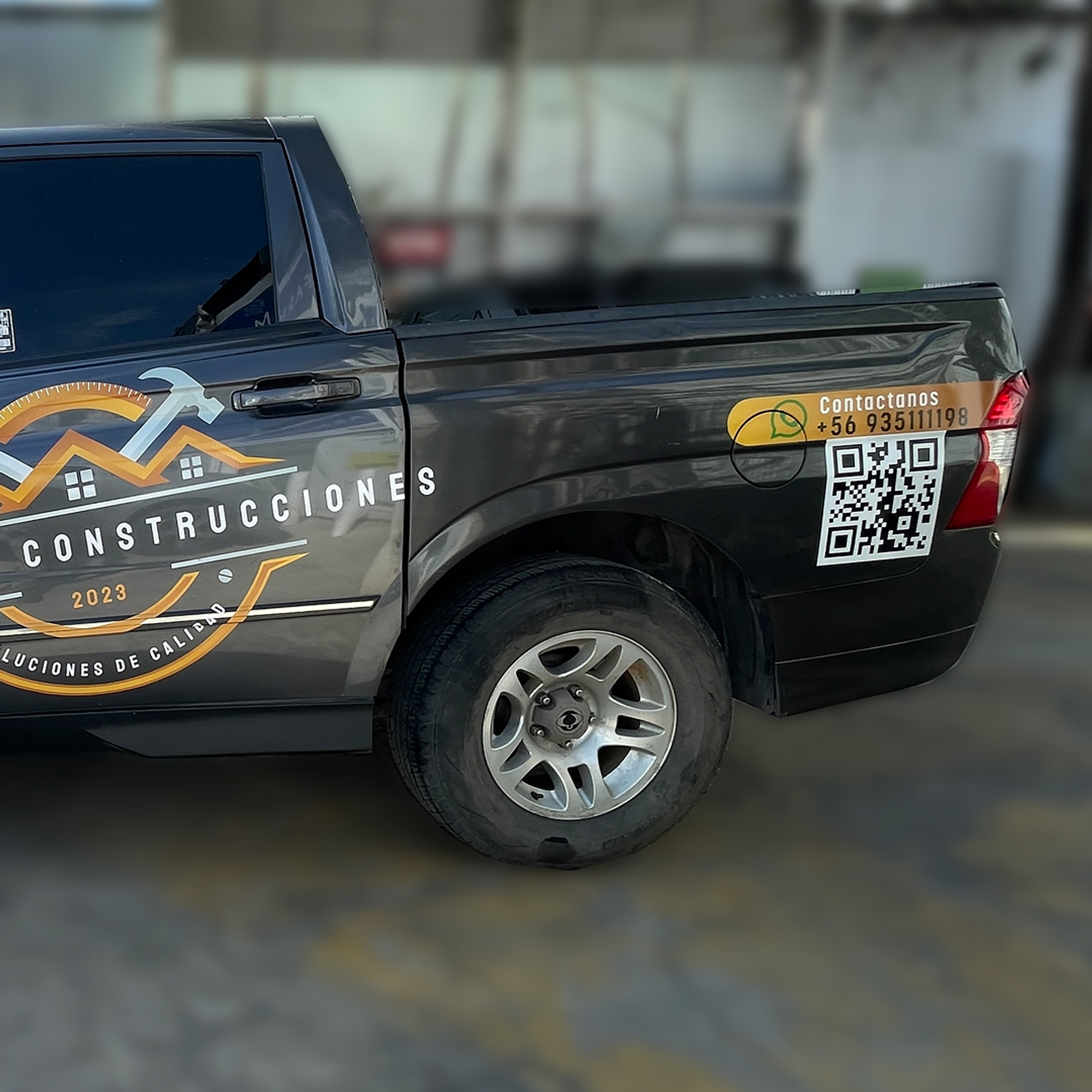 Branding Vehicular Básico personalizado para camionetas 4x4 22