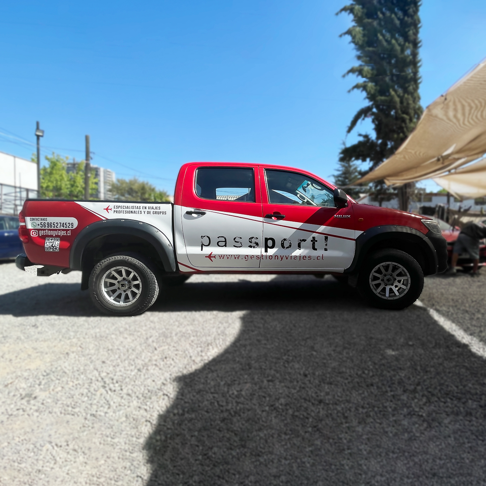Branding Vehicular Parcial personalizado para camionetas 4x4 20