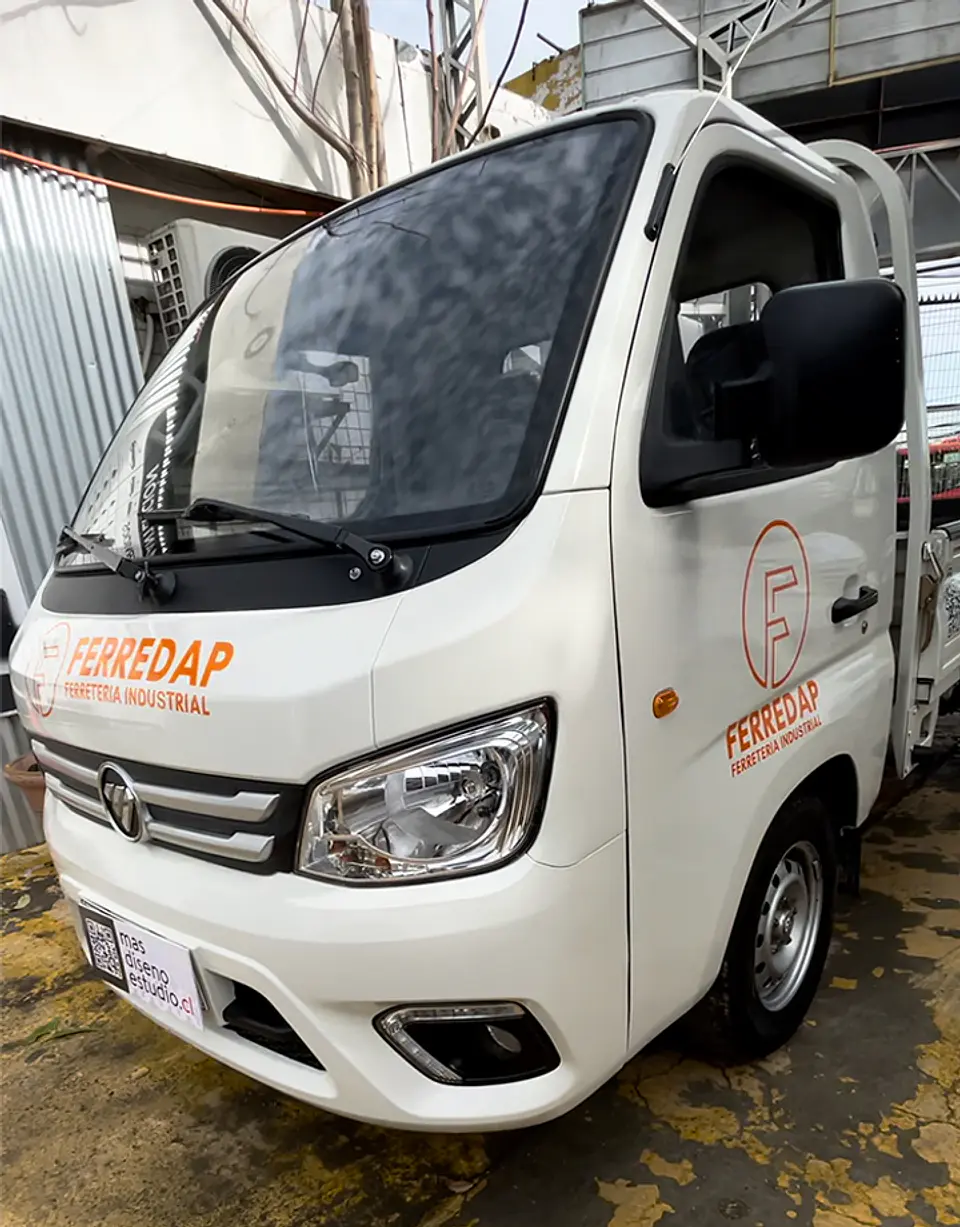 Gráfica Vehicular Furgon De Carga Camión Con Barandas  2