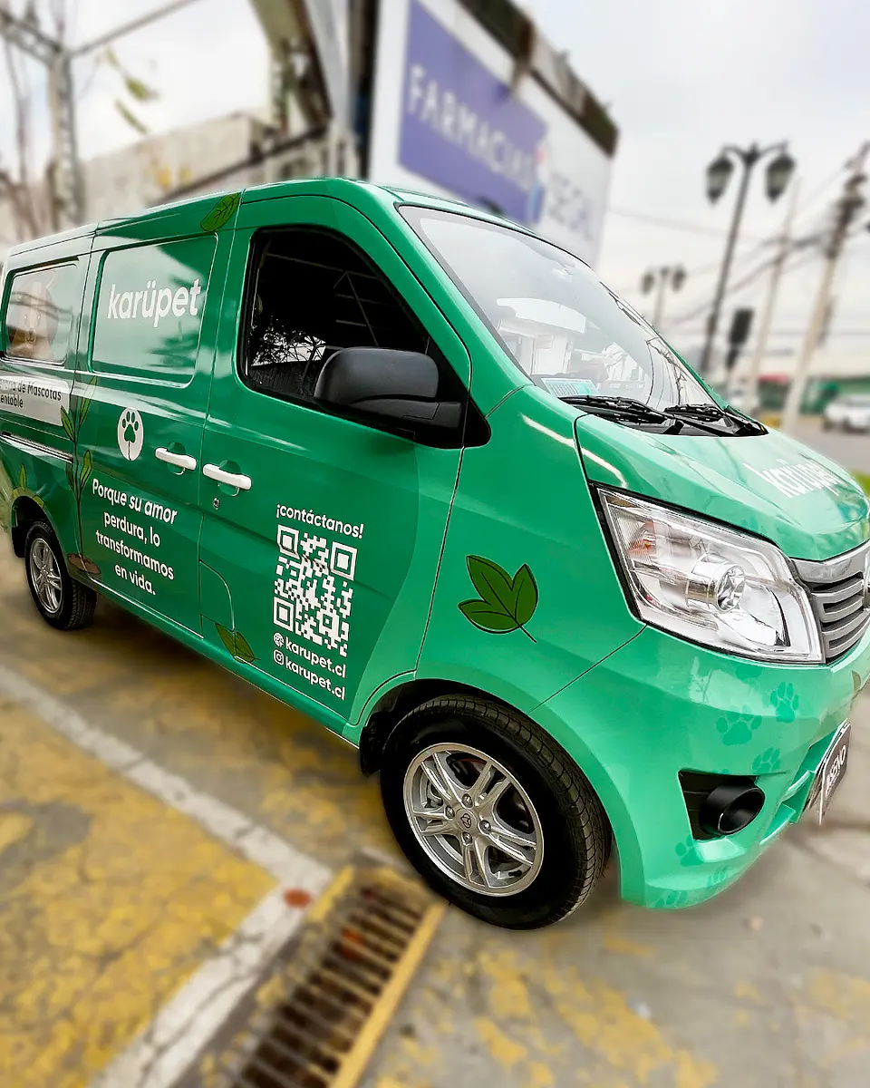 Branding Vehicular full personalizado para Furgones 5