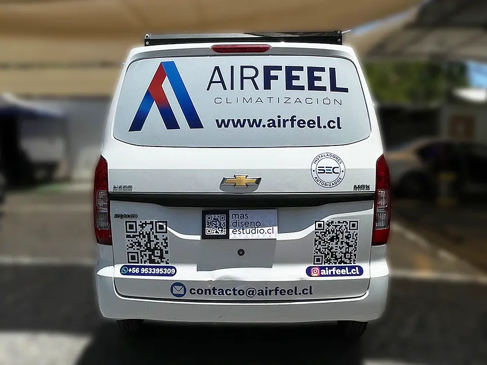 Branding Vehicular Básico personalizado para Furgones  20