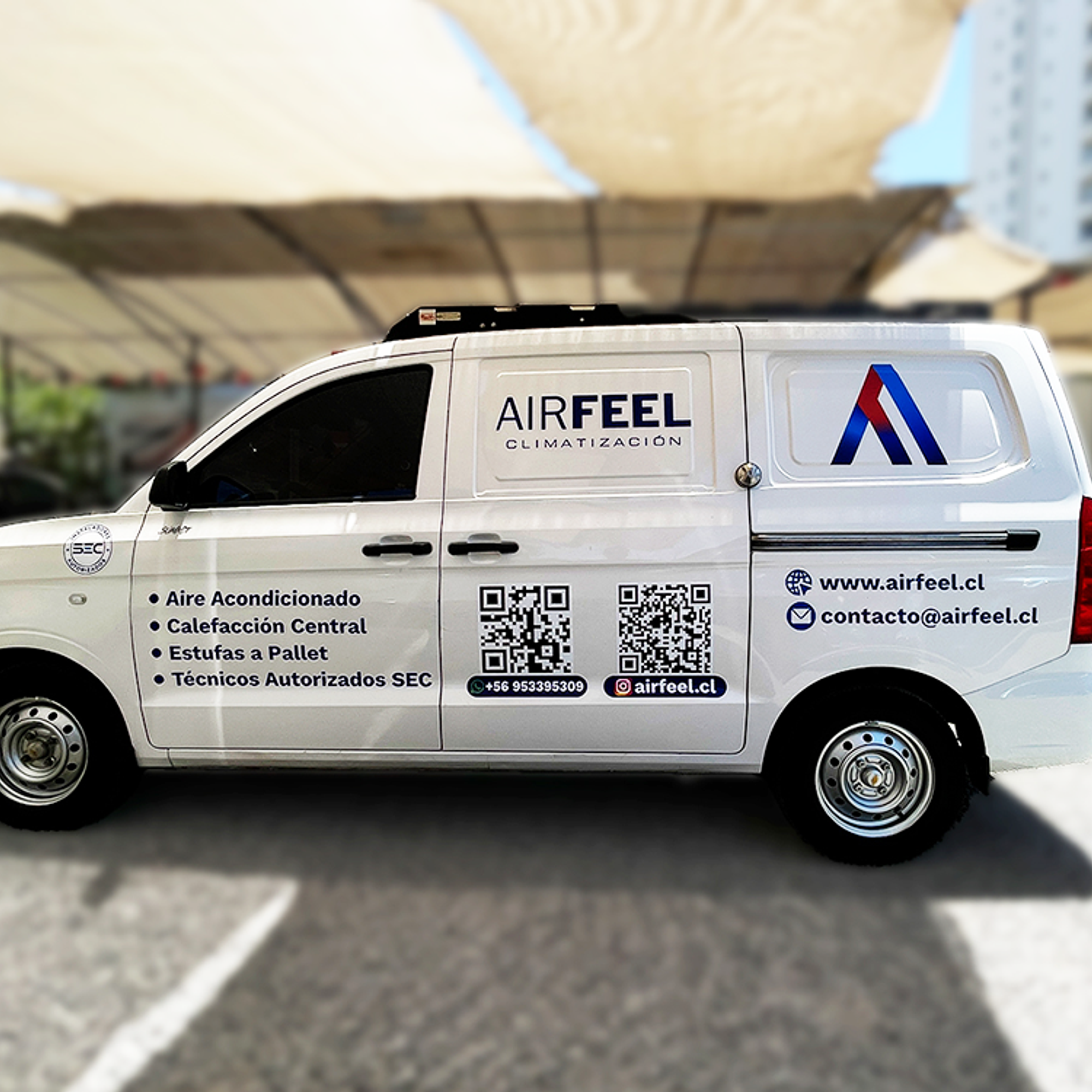 Branding Vehicular Básico personalizado para Furgones  17