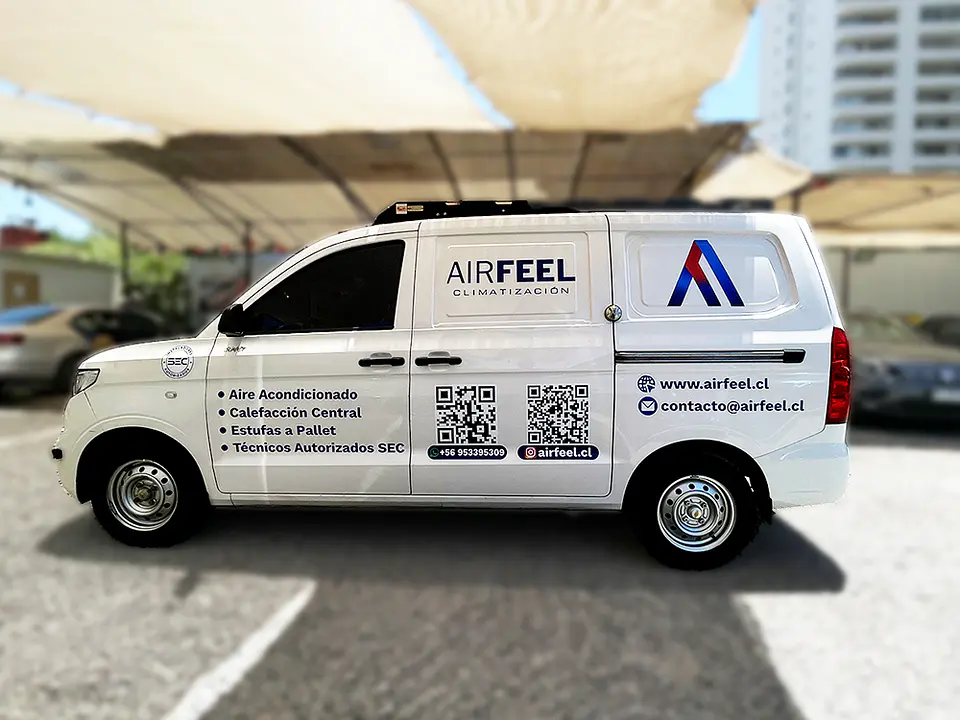 Branding Vehicular Básico personalizado para Furgones  21