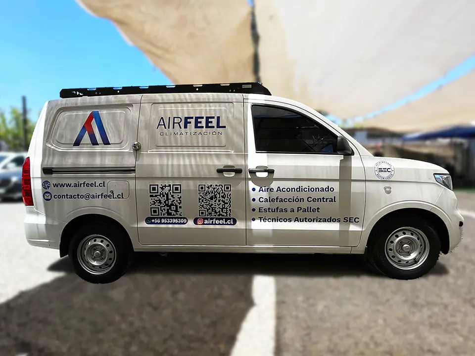 Branding Vehicular Básico personalizado para Furgones  22