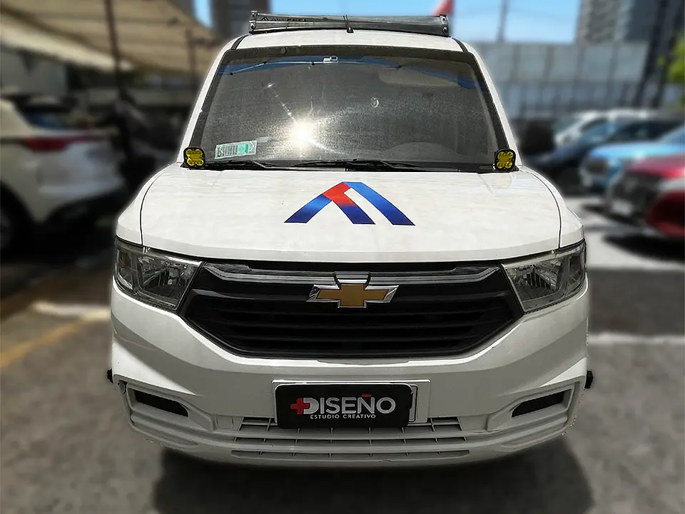 Branding Vehicular Básico personalizado para Furgones  23