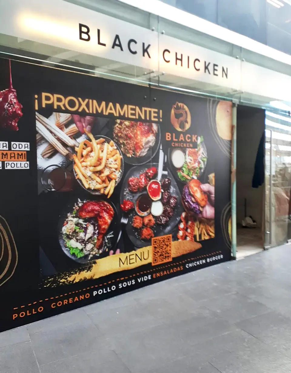 Adhesivo PVC  Promocional Con laminado UV 4