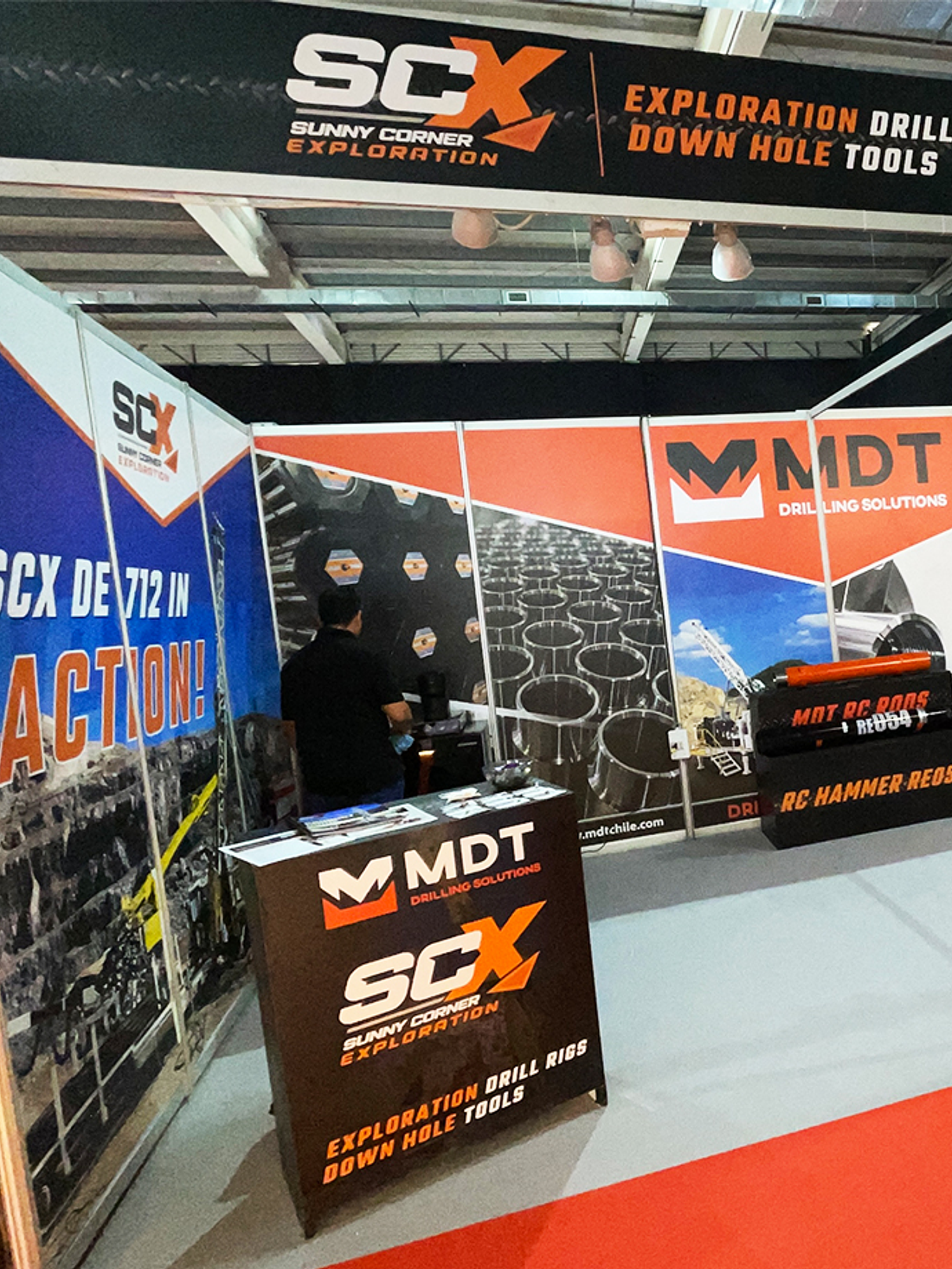 Adhesivo PVC  Promocional Con laminado UV 2