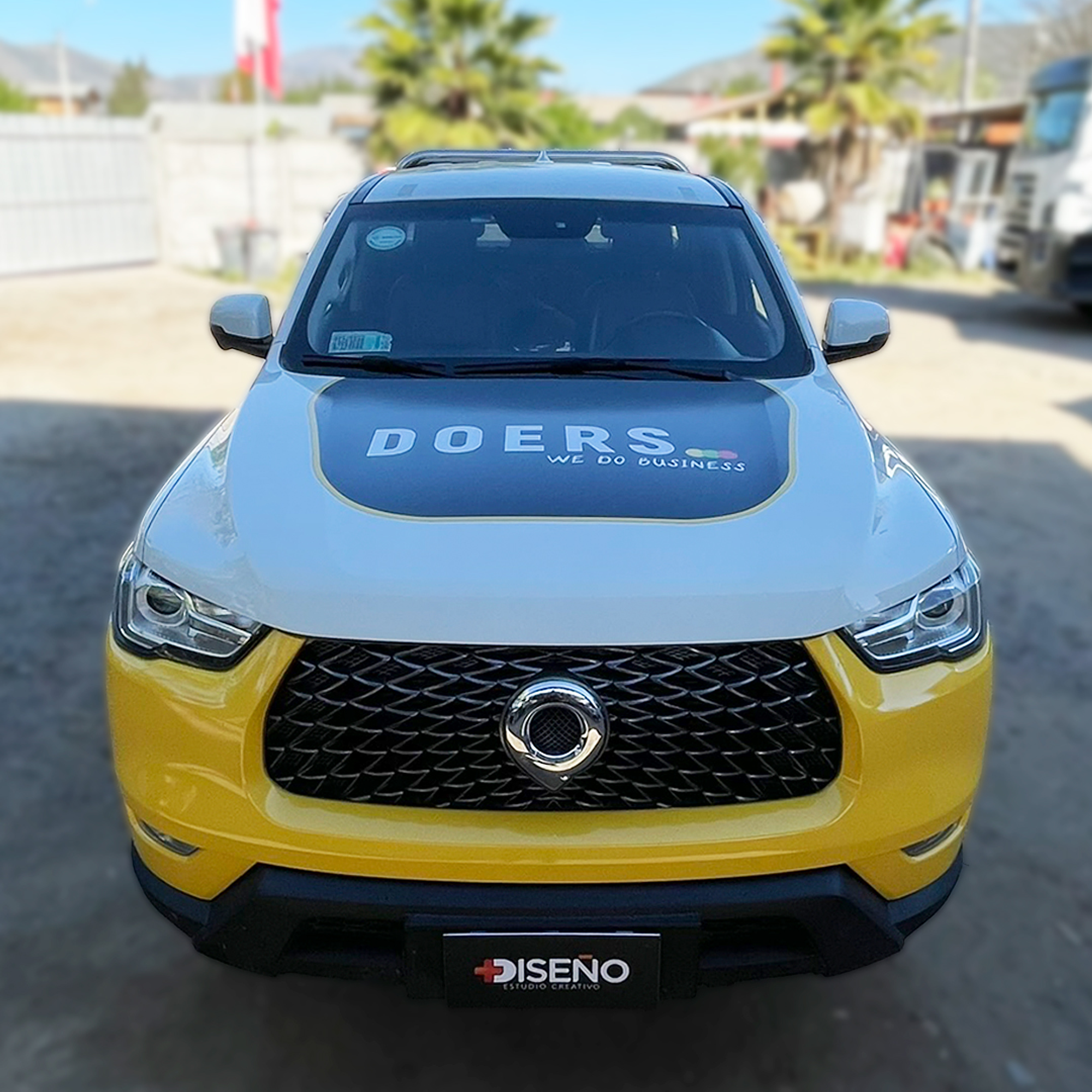 Branding Vehicular Parcial personalizado para camionetas 4x4 15