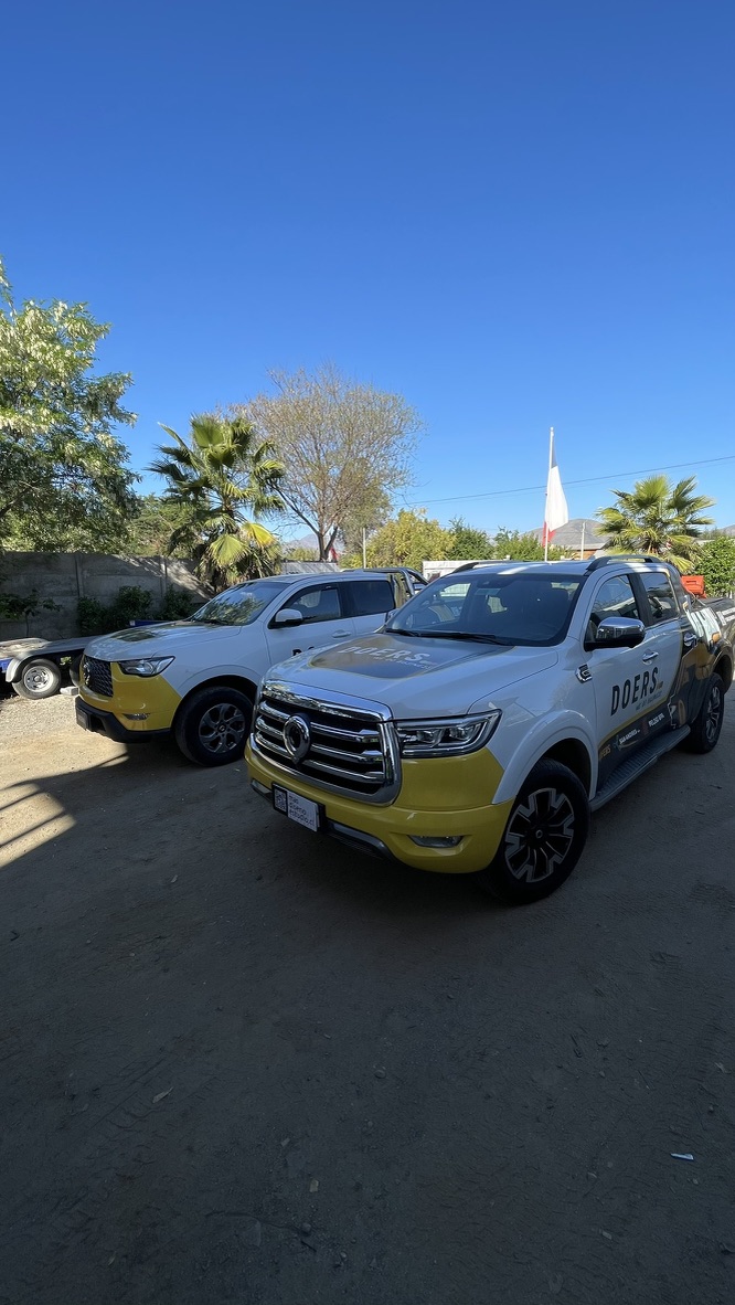 Branding Vehicular Parcial personalizado para camionetas 4x4 16