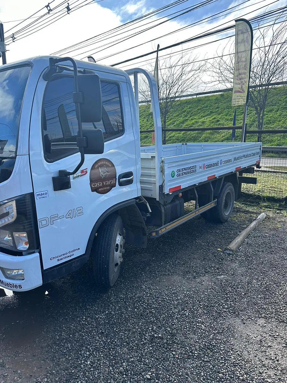 Gráfica Vehicular Furgon De Carga Camión Con Barandas  8