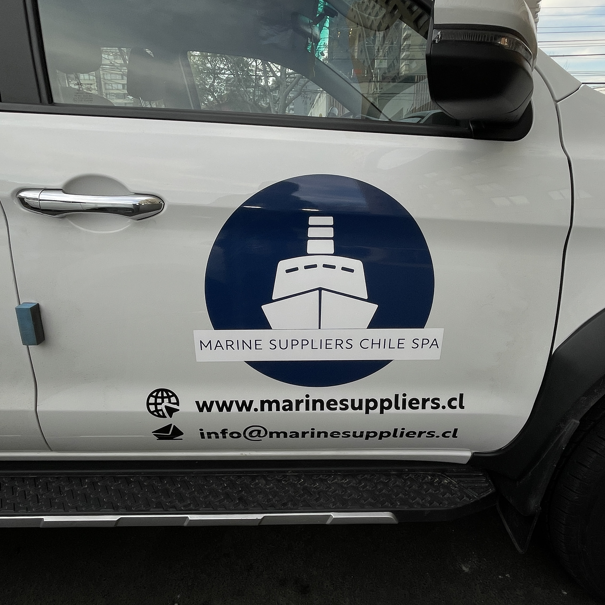 Branding Vehicular  Logo Corporativo 11