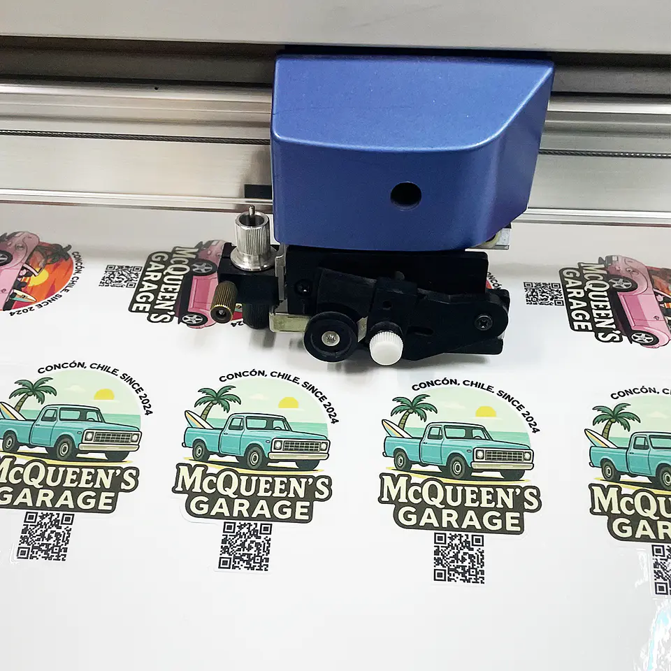 Sticker Adhesivos Troquelados 11