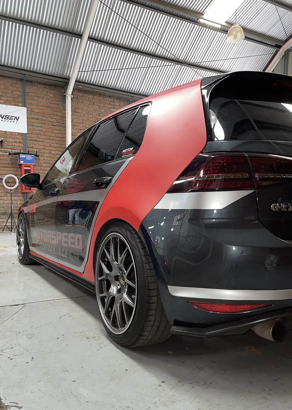 Gráficos Personalizados de Autos  21