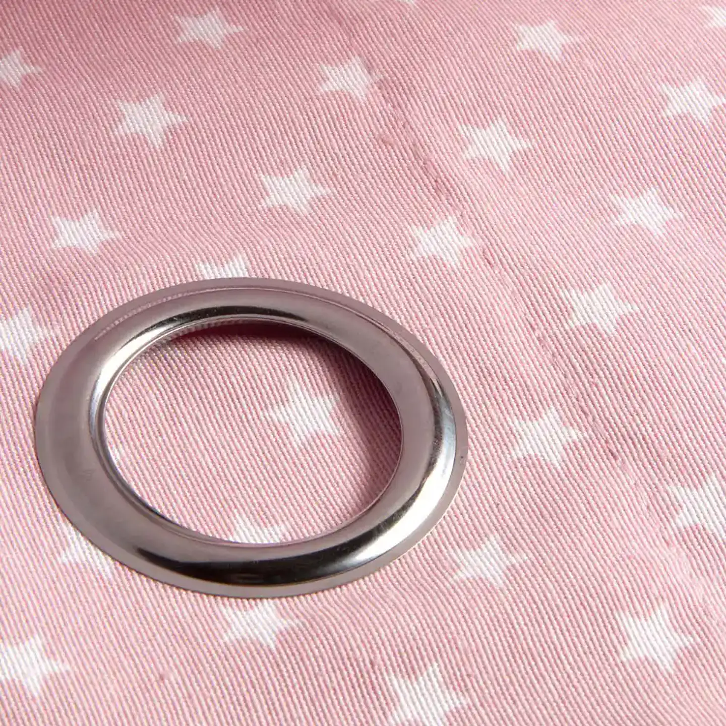 Cortina Argollas Lona Española Estrellitas Mini 2,25 cm. ROSADO 4