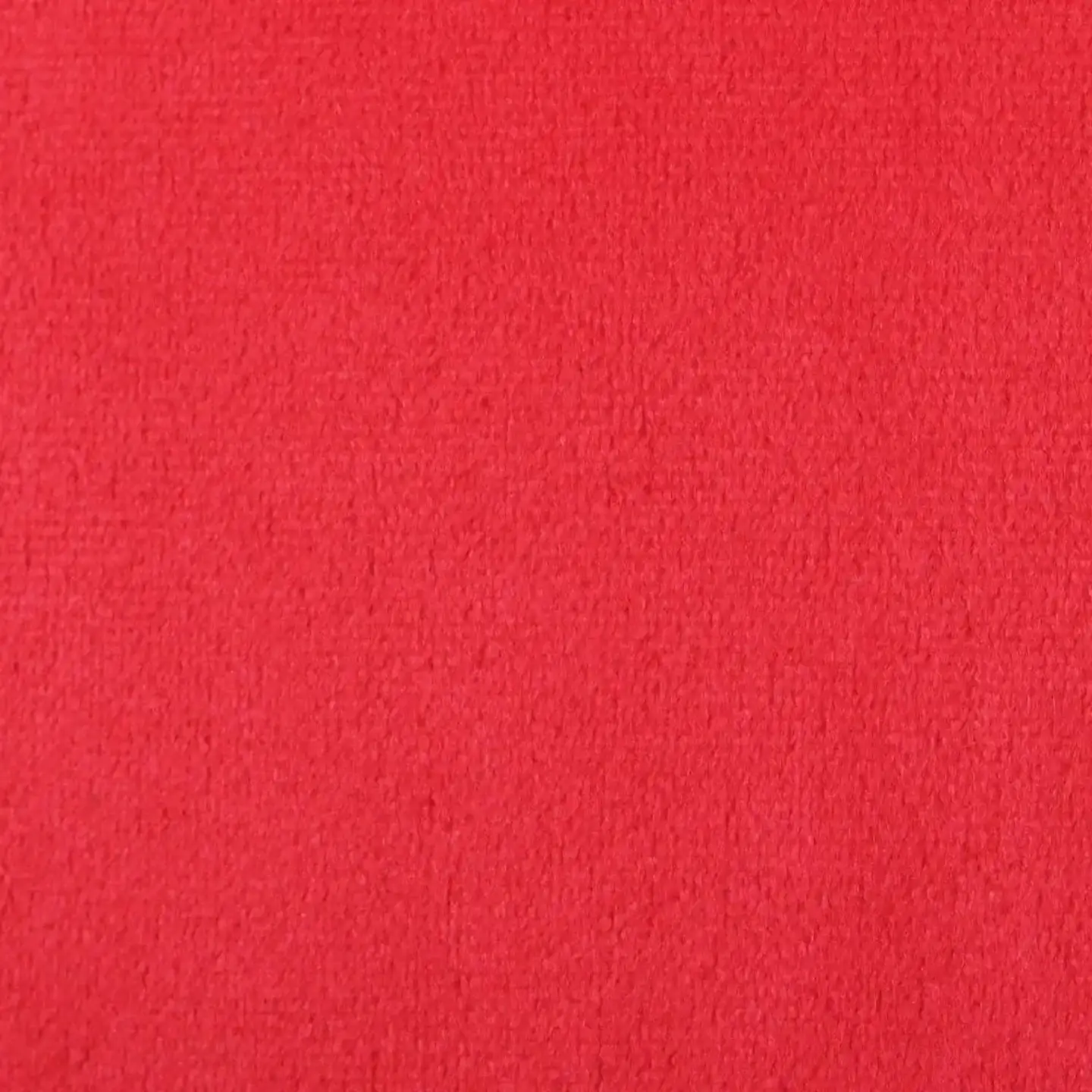 Cojín Felpa Rojo 40x40cm. 2
