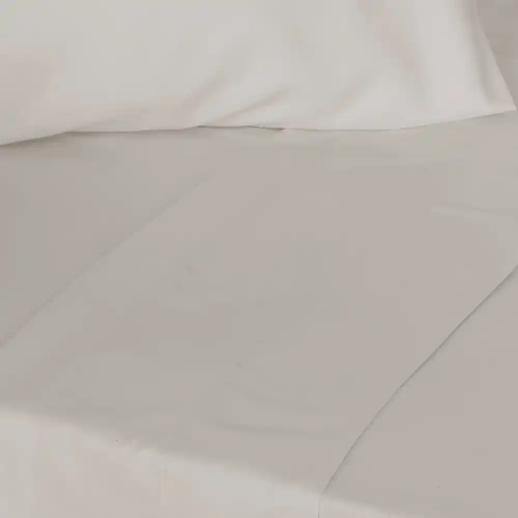 Juego de Sábanas Lisas 3 Piezas 1 Plaza Beige 2